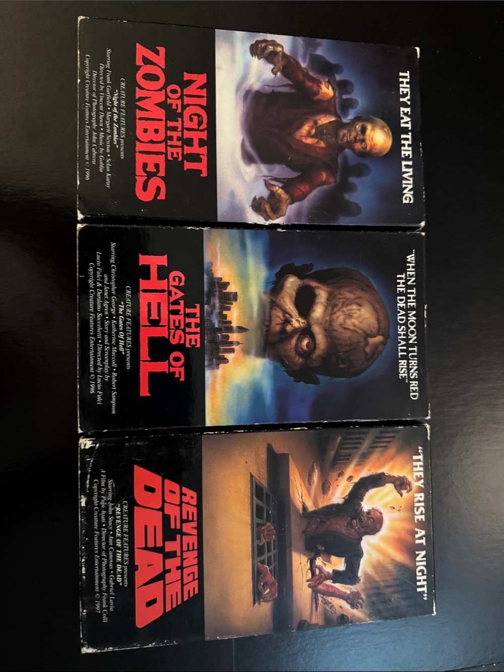 3 VHS 📼- The Gates of Hell, Revenge of the Dead, Night of the Dead - Zombies Lot